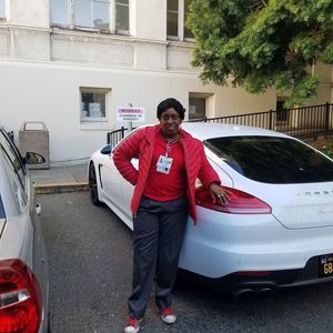 Meet your Posher, Donna